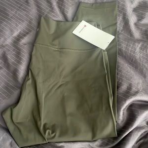 Lululemon Wunder under army green leggings
